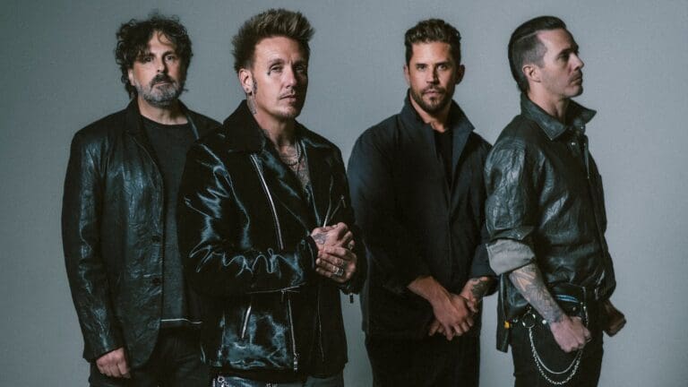 papa-roach-rise-against-rise-of-the-roach-tour