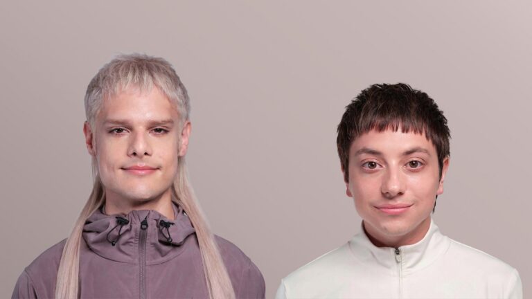 ca7riel-paco-amoroso-free-spirits-world-tour